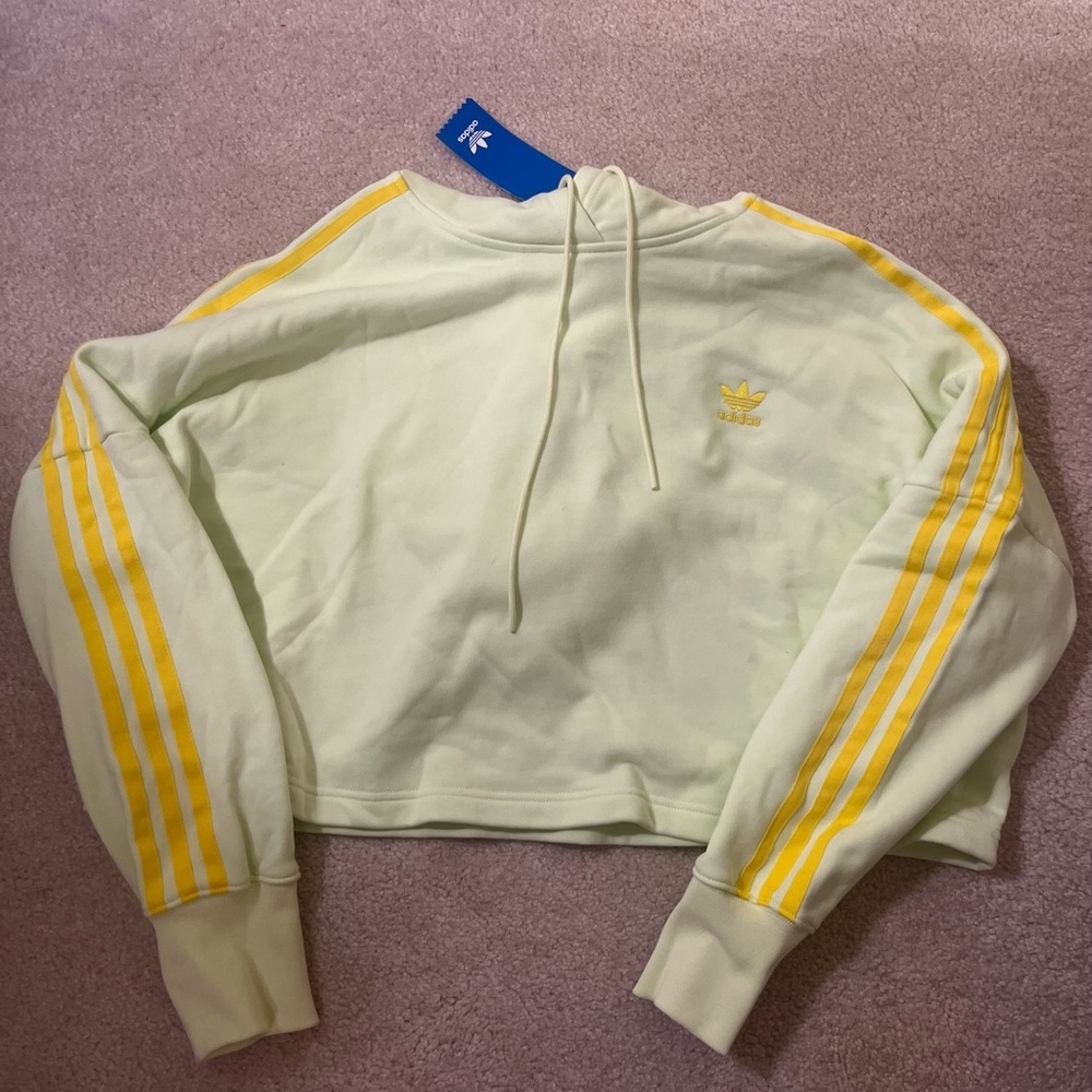 Cropped Adidas Hoodie